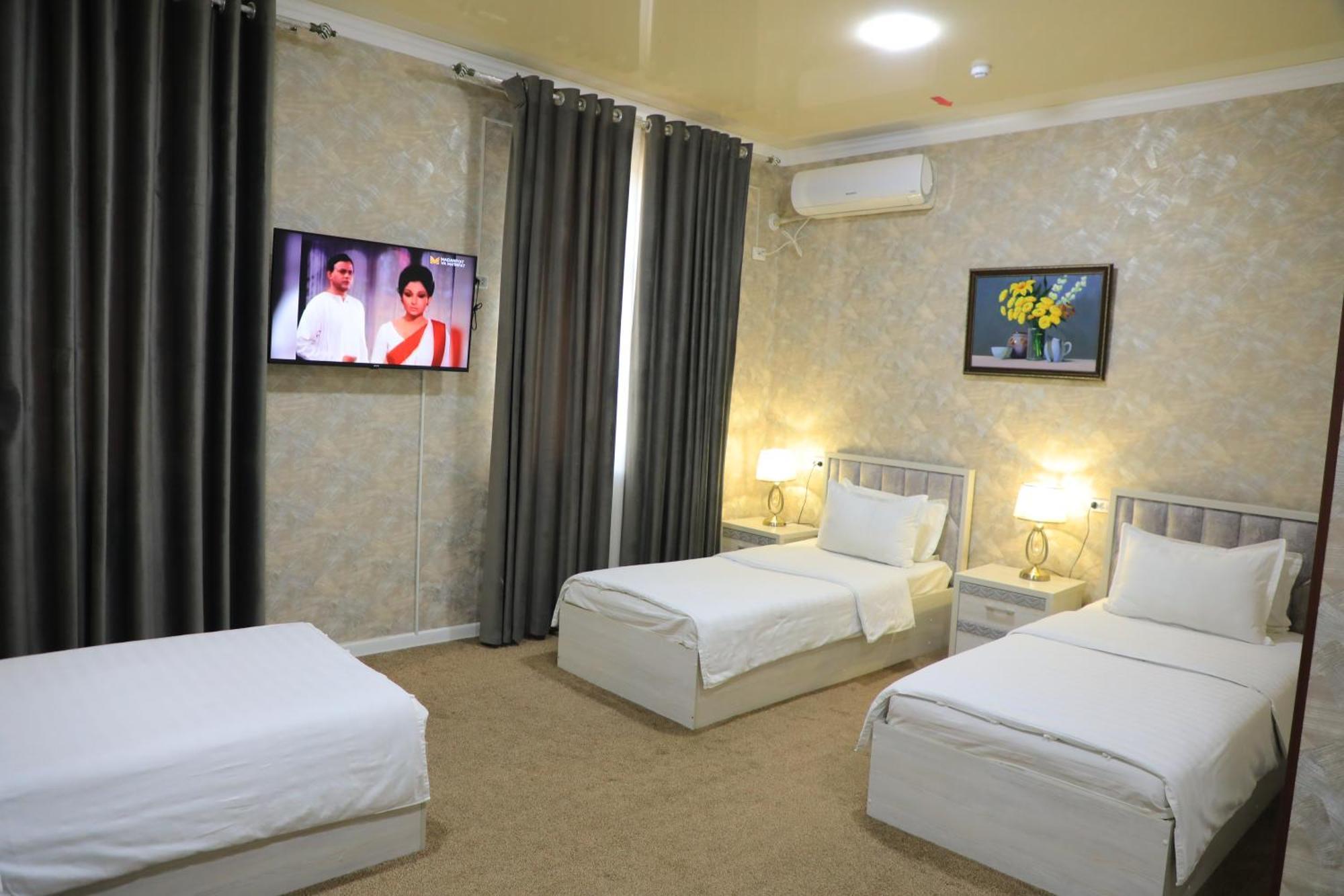 Hobiz Hotel Navoï Extérieur photo