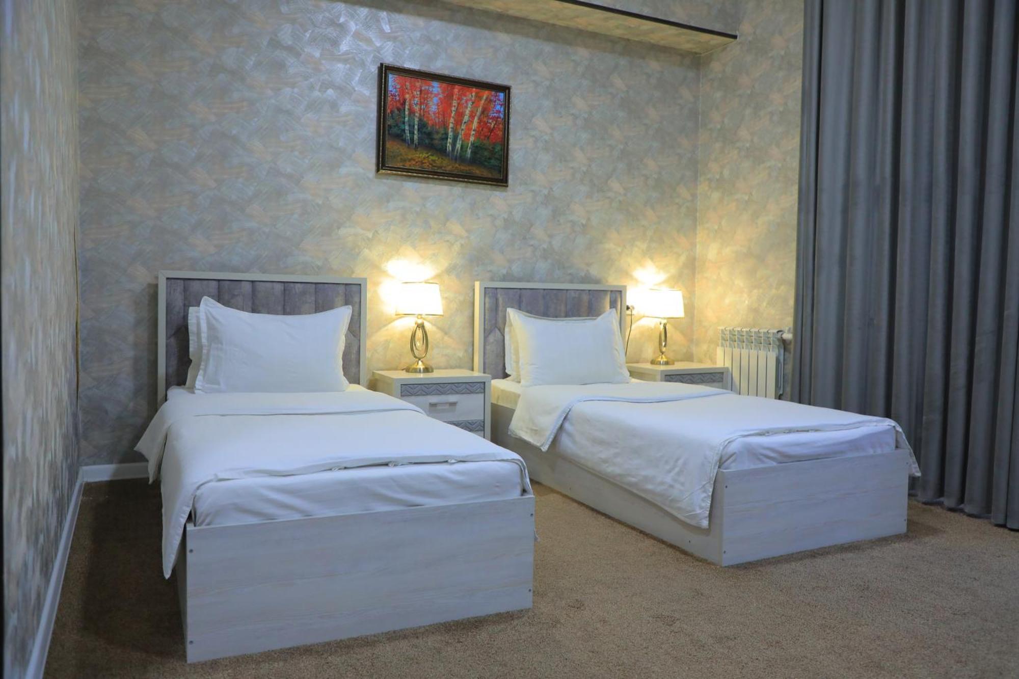 Hobiz Hotel Navoï Extérieur photo