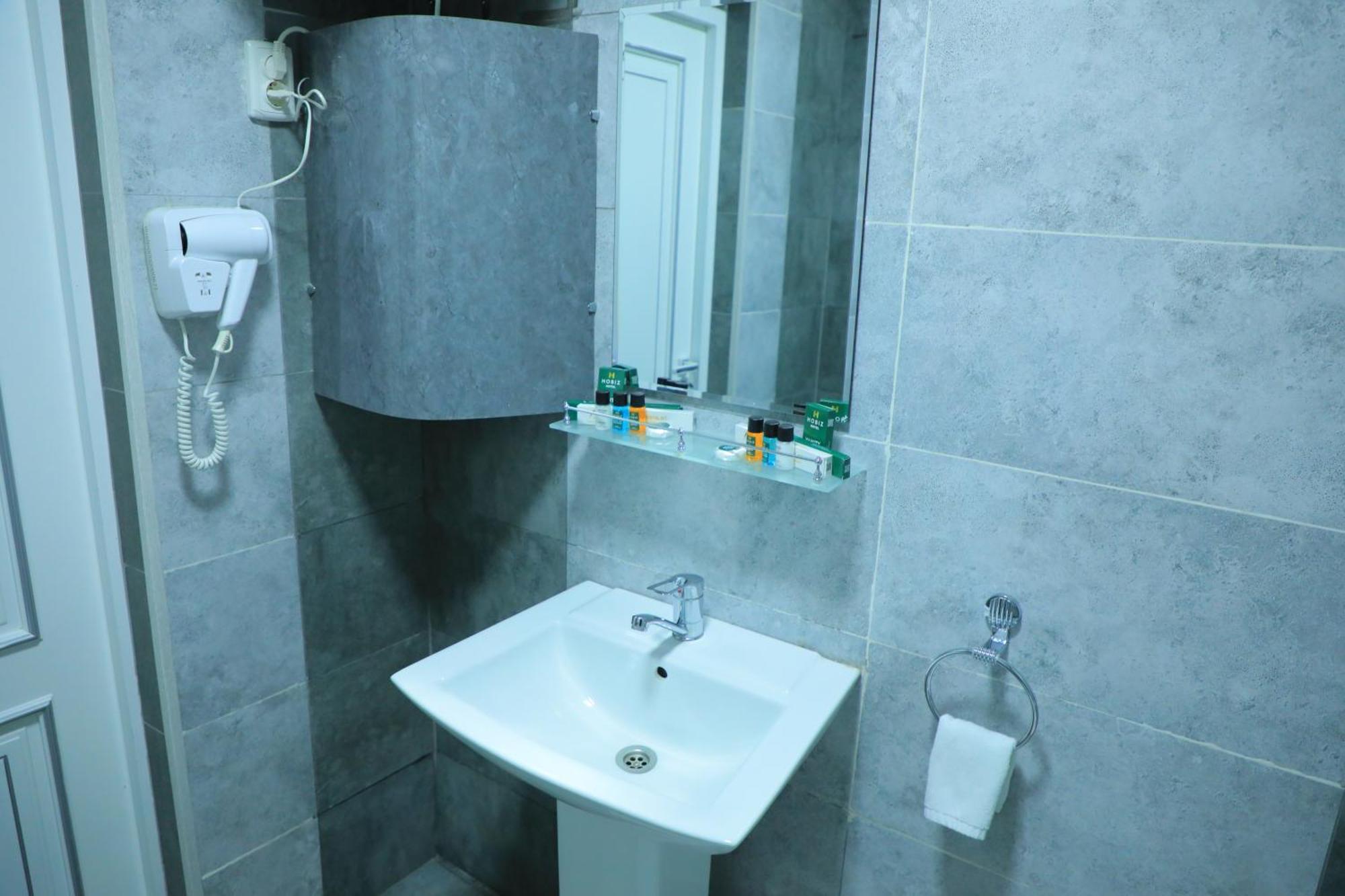 Hobiz Hotel Navoï Extérieur photo